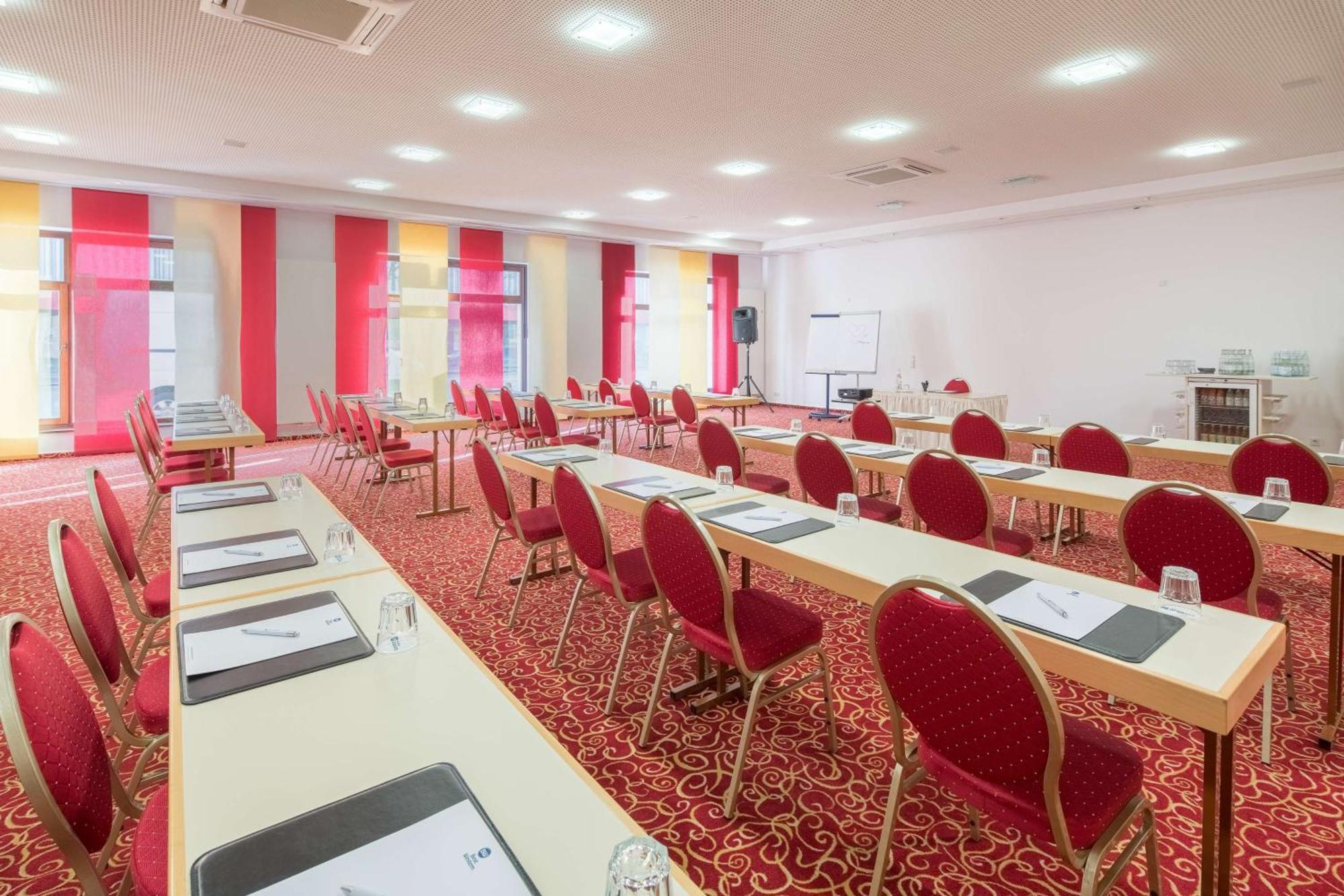 Best Western Hotel Wuerzburg-Sued Extérieur photo